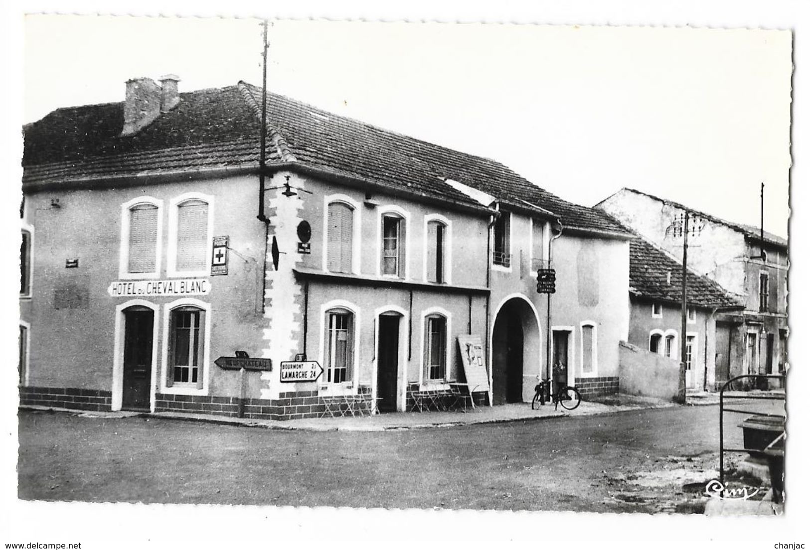 Cpsm: 52 SAINT THIEBAULT (ar. Chaumont) Hôtel Du Cheval Blanc CIM N° 6 - Autres & Non Classés