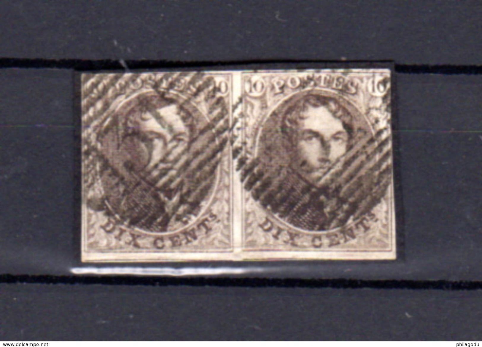 1858  10c Médaillon,  N° 10 En Paire Avec Voisin Dans Le Bas, Cote 38 €, - 1858-1862 Médaillons (9/12)