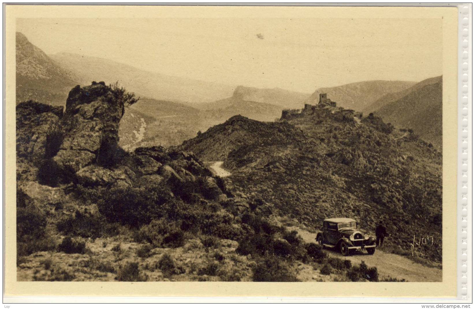 PÉGAIROLLES DE BUÉGES PETIT VILLAGE TRES PITTORESQUE AVEC SON VIEUX CHATEAU - Autres & Non Classés