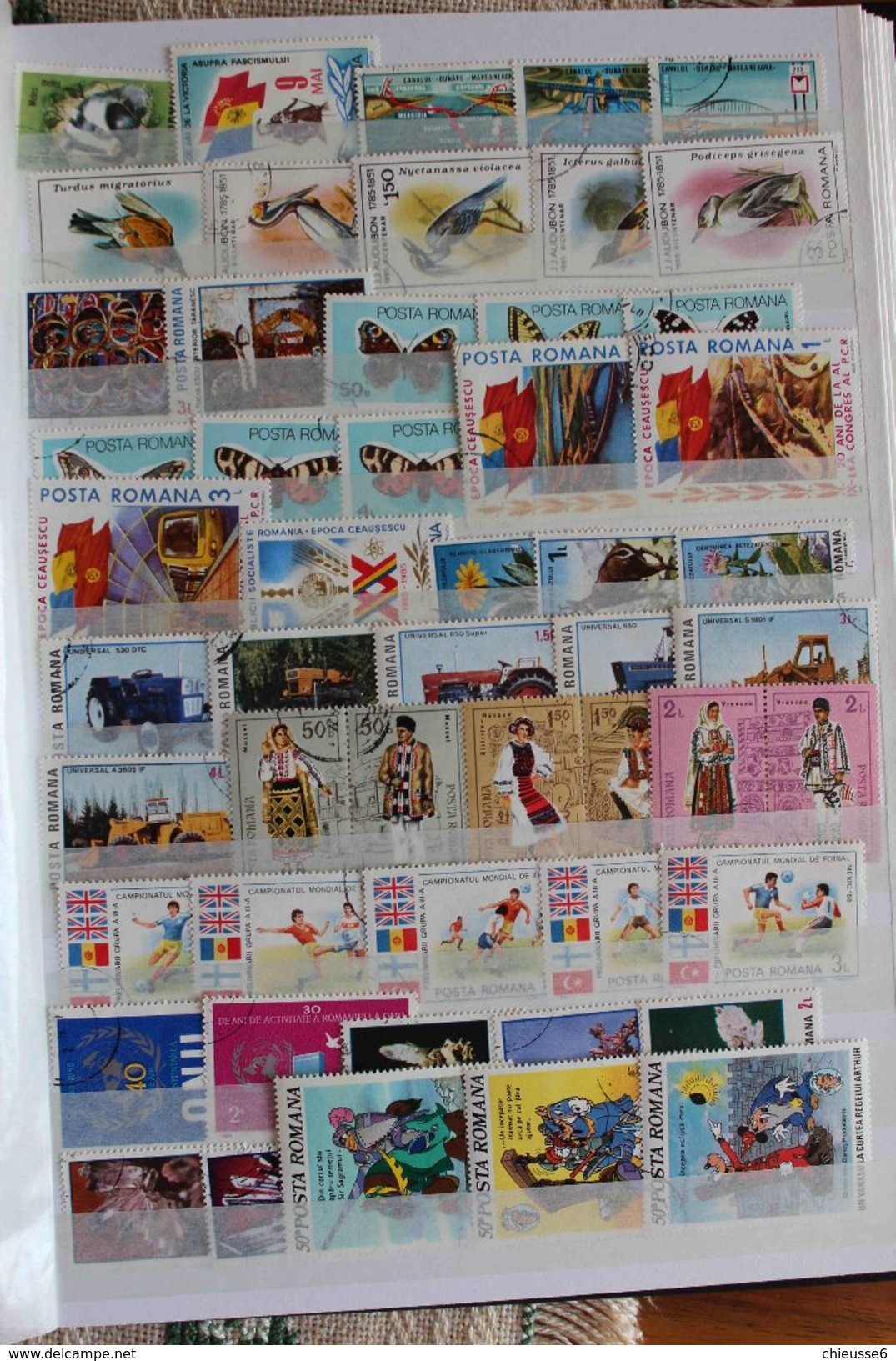 Roumanie collection  + 800 timbres dans classeur neuf