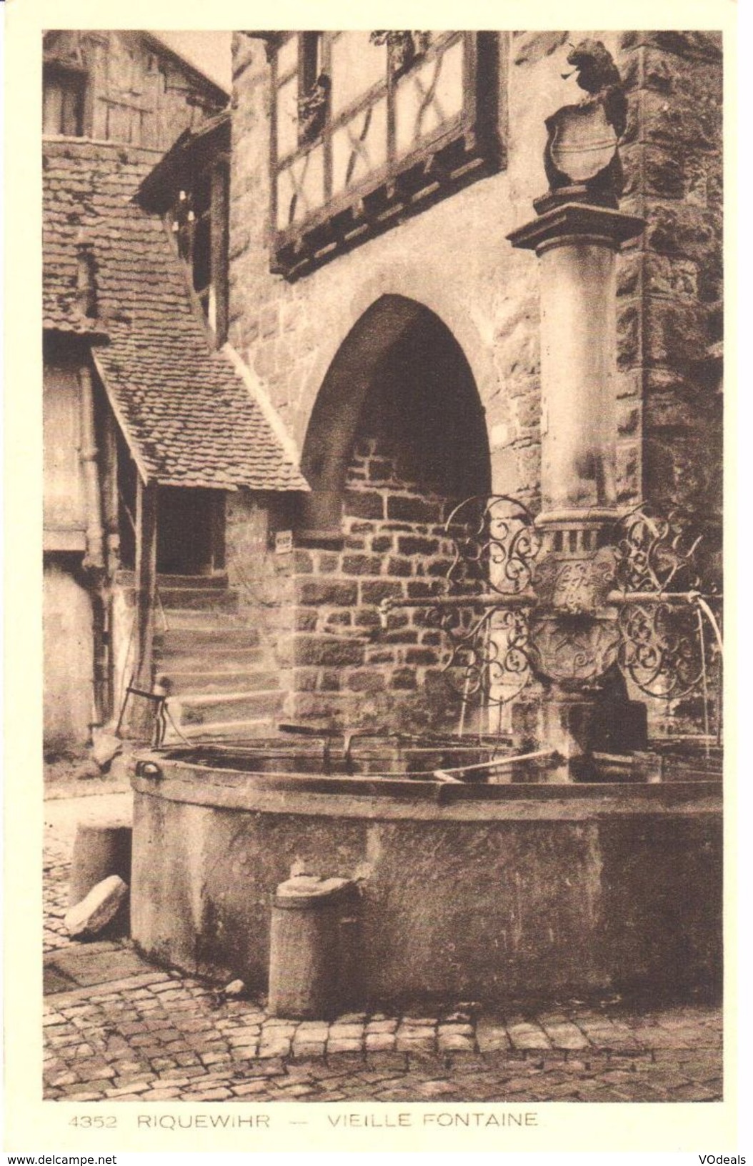 Alsace - CPA - Riquewihr - Vielle Fontaine - Alsace