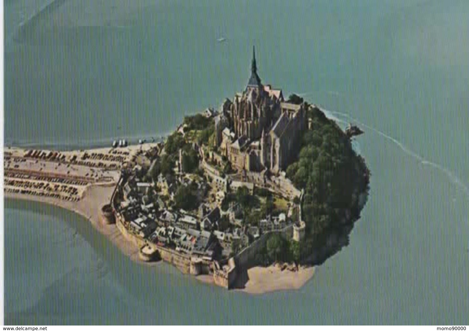 LE MONT SAINT-MICHEL : Vue Aérienne - Le Mont Saint Michel