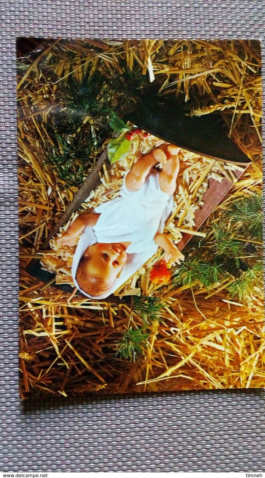 CPM. Carmel D' Argenteuil OHAIN Belgique 1982 - Jésus Dans La Crèche - Poupée - Autres & Non Classés