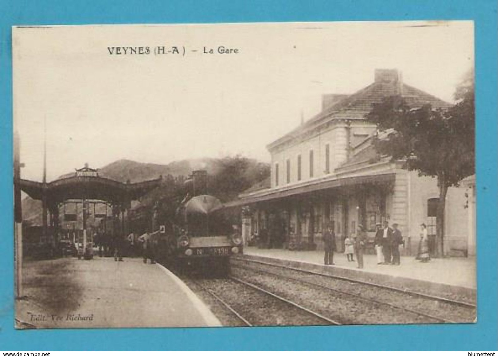 CPA - Chemin De Fer Train En Gare De VEYNES 05 - Altri & Non Classificati