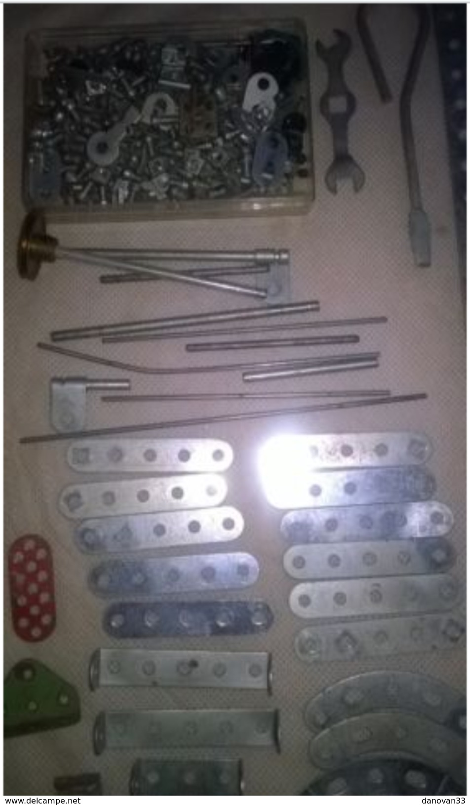 ANCIENNES PIECES DE MECCANO A SAISIR - Meccano