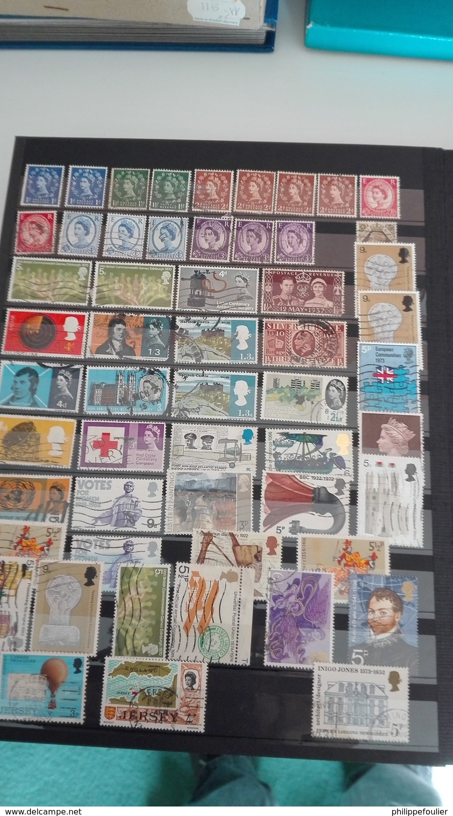 lots timbres européens + pays de l 'Est dans album