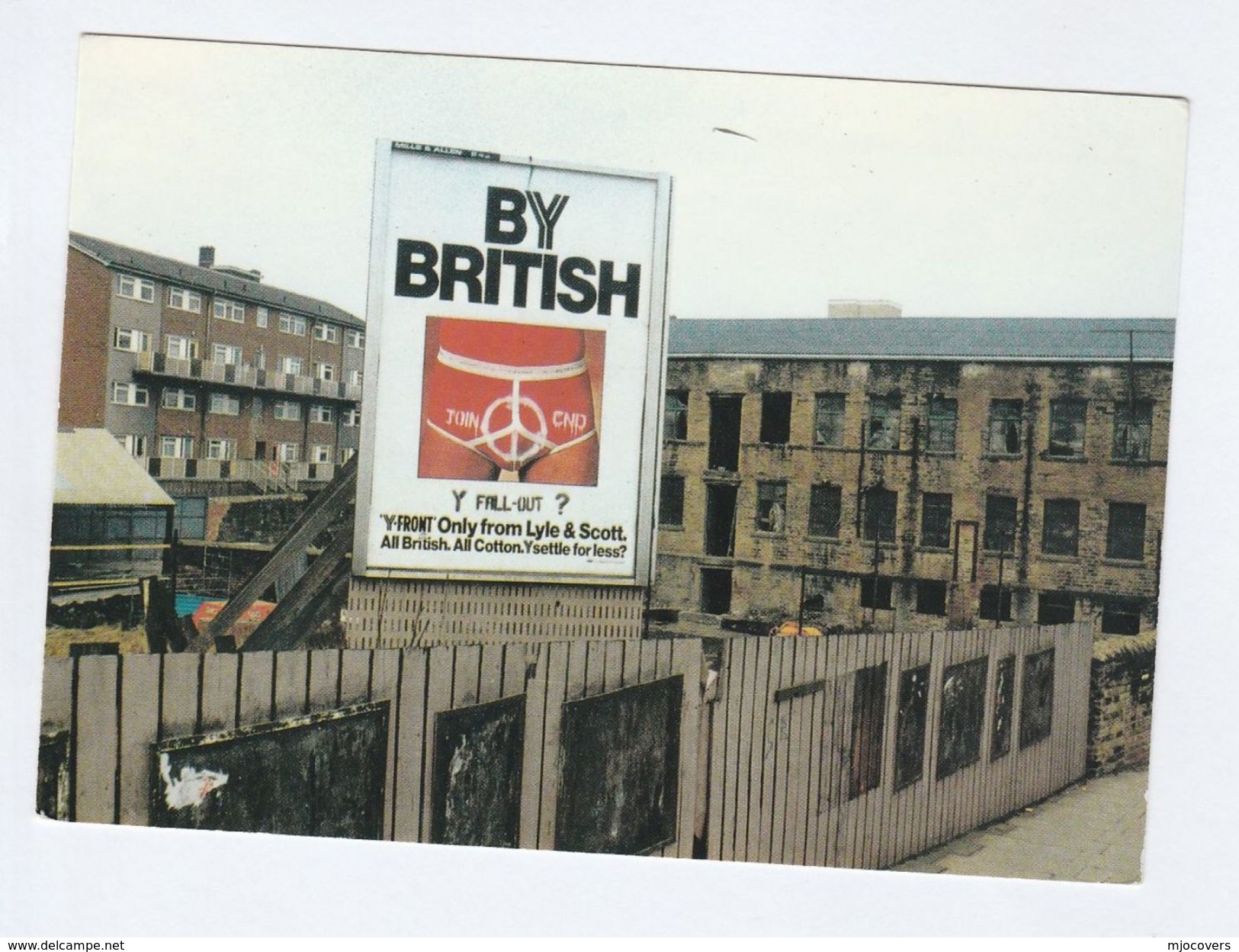 1984 ANTI NUCLEAR FALLOUT CND GRAFFITI On LYLE & SCOTT  BILLBOARD Postcard Gb Atomic Weapons Energy - Demonstrations