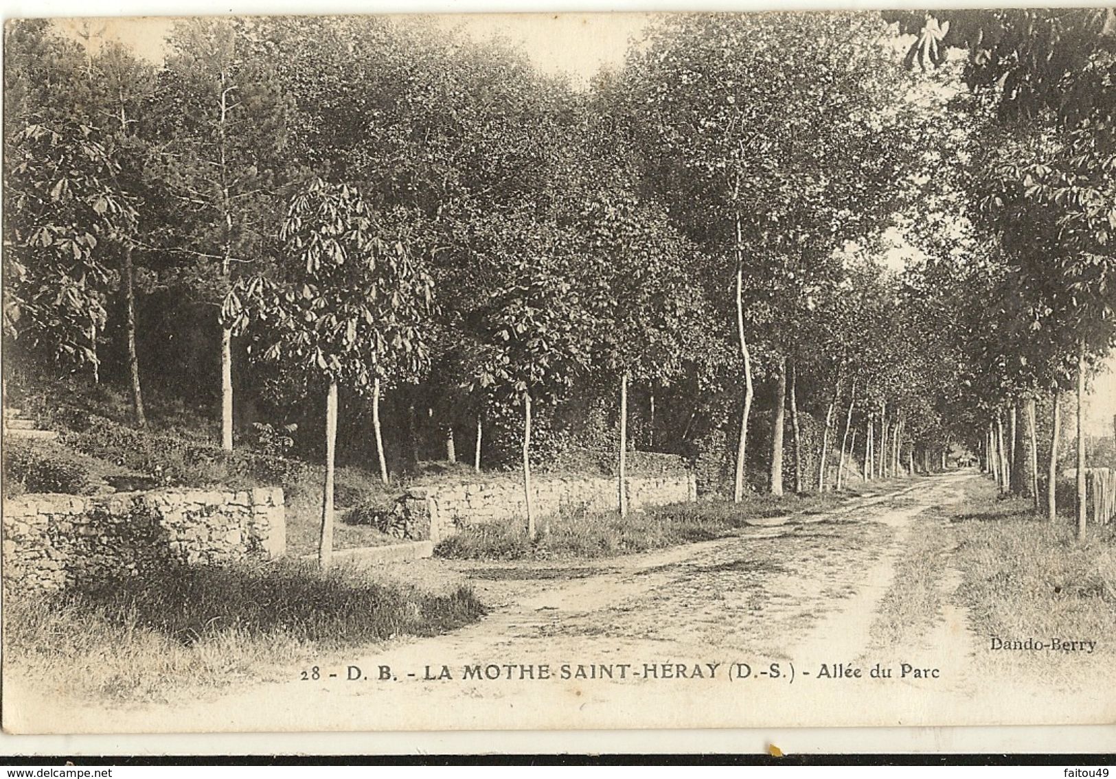 79 - La Mothe-Saint-Héray  - Allée Du Parc  190 - La Mothe Saint Heray