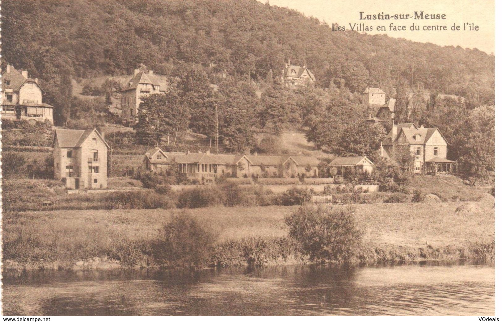 Profondeville - CPA - Lustin-sur-Meuse - Les Villas En Face Du Centre De L'île - Profondeville
