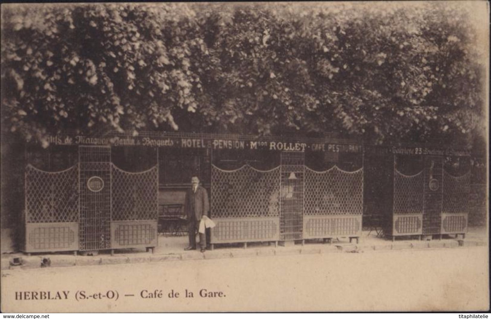 CPA Herblay Seine Et Oise Café De La Gare Vue Homme Hotel Pension Maison Rollet YT 194 CAD Ambulant Mantes à Paris - Herblay