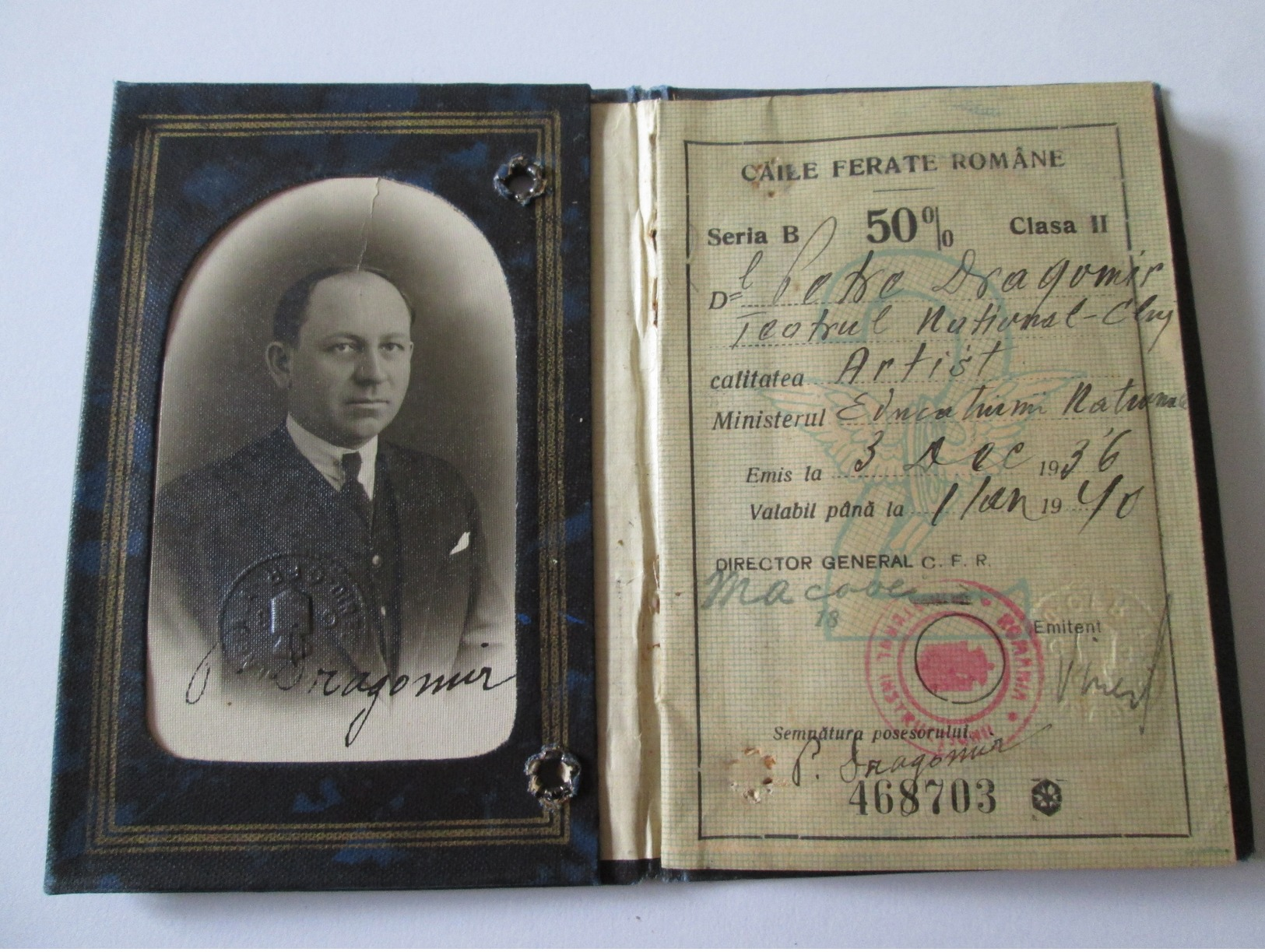 Romanian Railways Class 2 Identity Card 1936,size=118 X 80 Mm/16 Pages - Europe