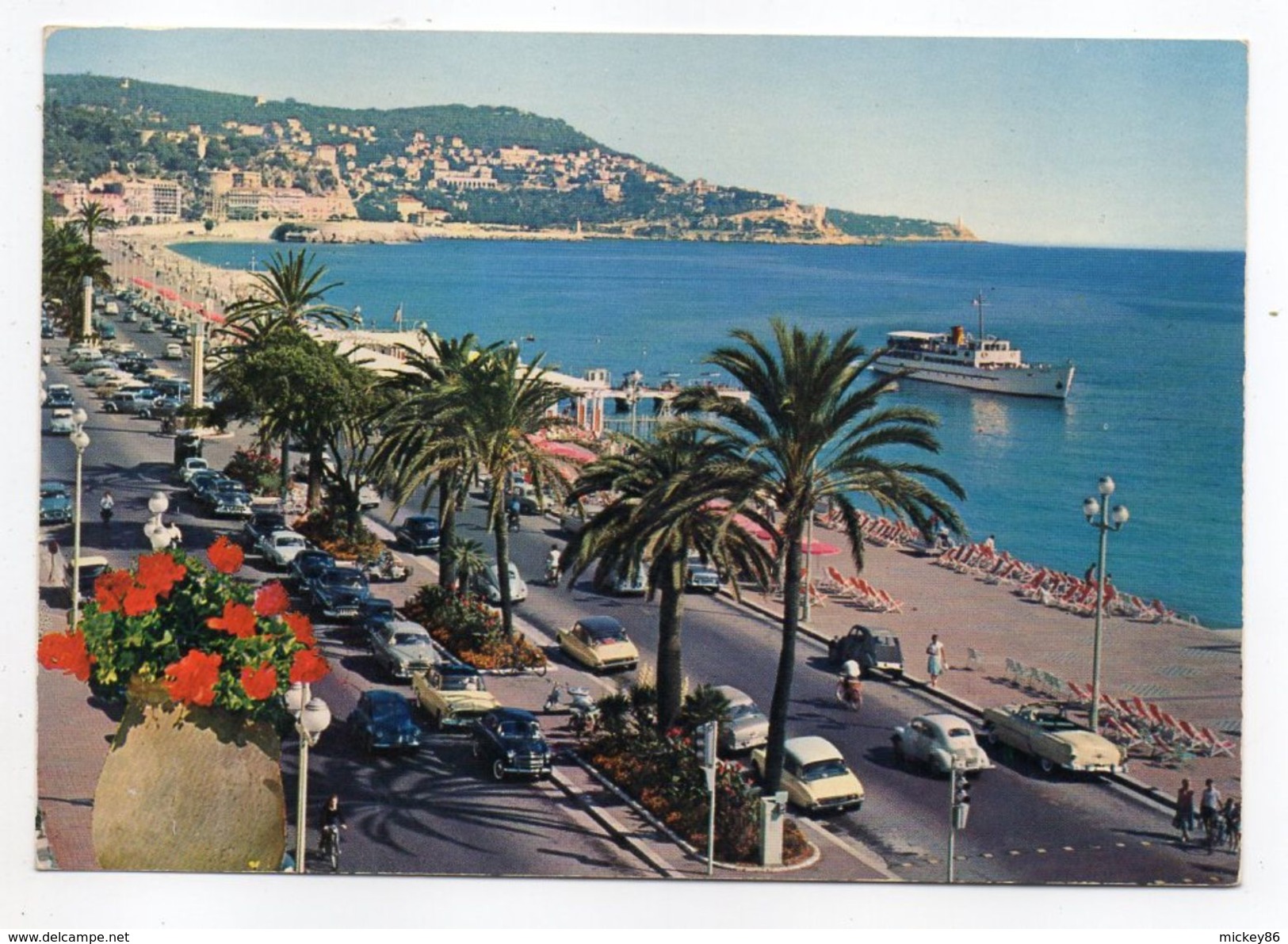 NICE --Promenade Des Anglais (voitures Citroen DS + 2CV ......etc) - Transport Urbain - Auto, Autobus Et Tramway