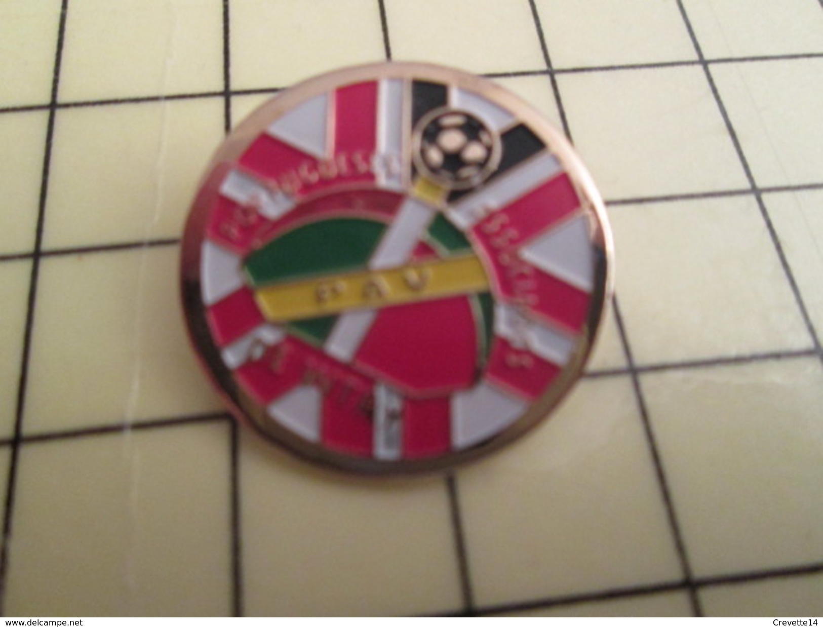 Pin416b Pin's Pins / Beau Et Rare : SPORTS / FOOTBALL FFF CLUB PAU BEARN - Football