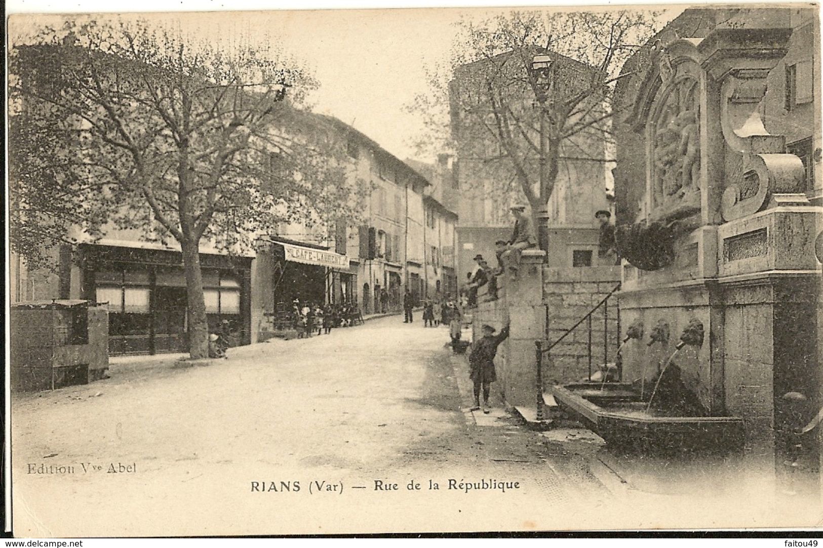 RIANS  -  Rue De La République   256 - Rians
