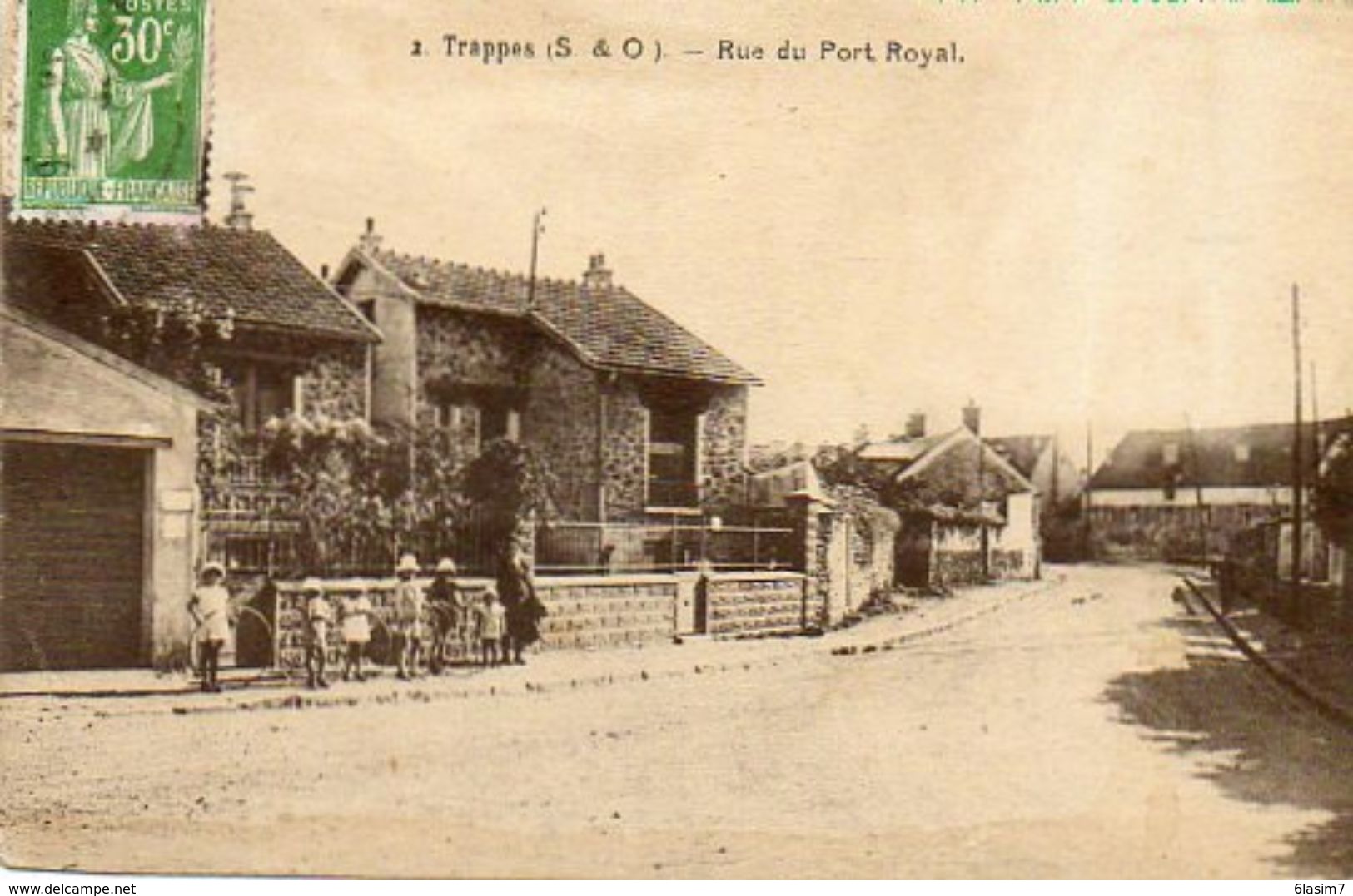 CPA - TRAPPES (78) - Aspect De La Rue Du Port Royal Dans Les Années 20 / 30 - Trappes