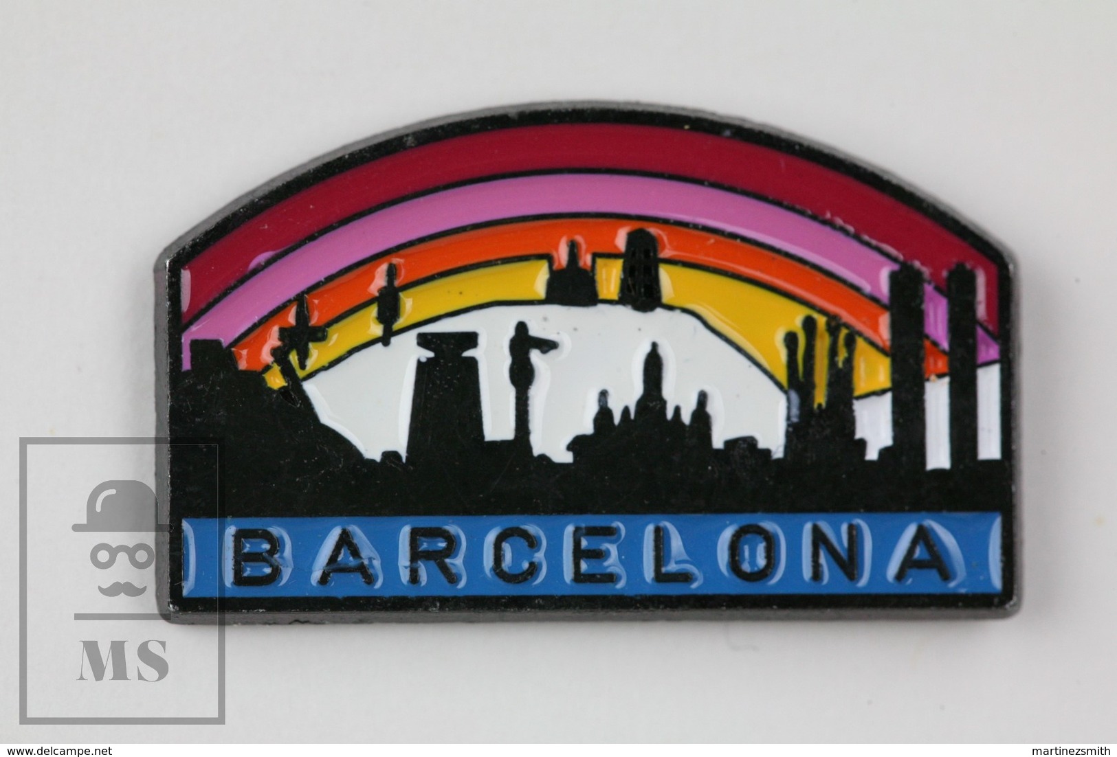 Barcelona City - Tourist Advertising Pin Badge - Ciudades