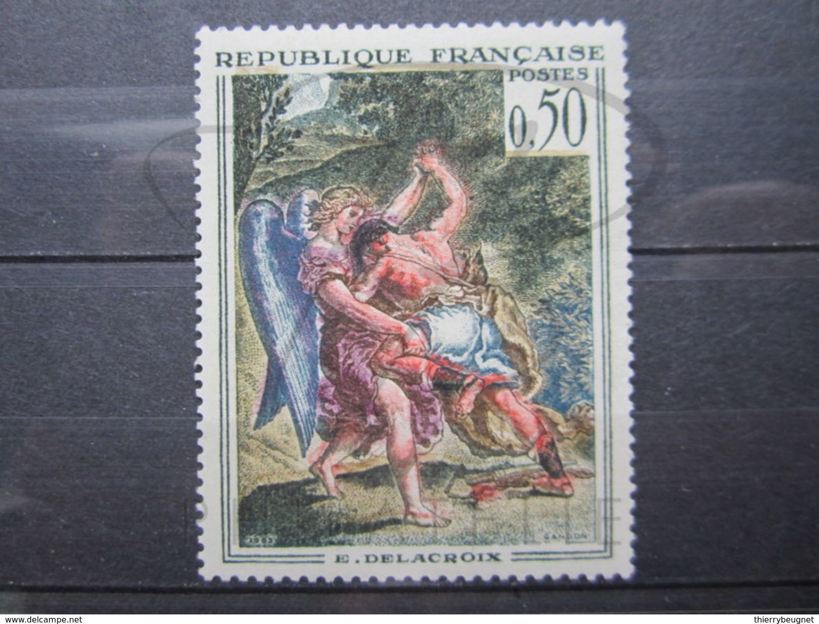 VEND BEAU TIMBRE DE FRANCE N° 1376 , ROUGE DECALE VERS LE HAUT , XX !!! - Neufs