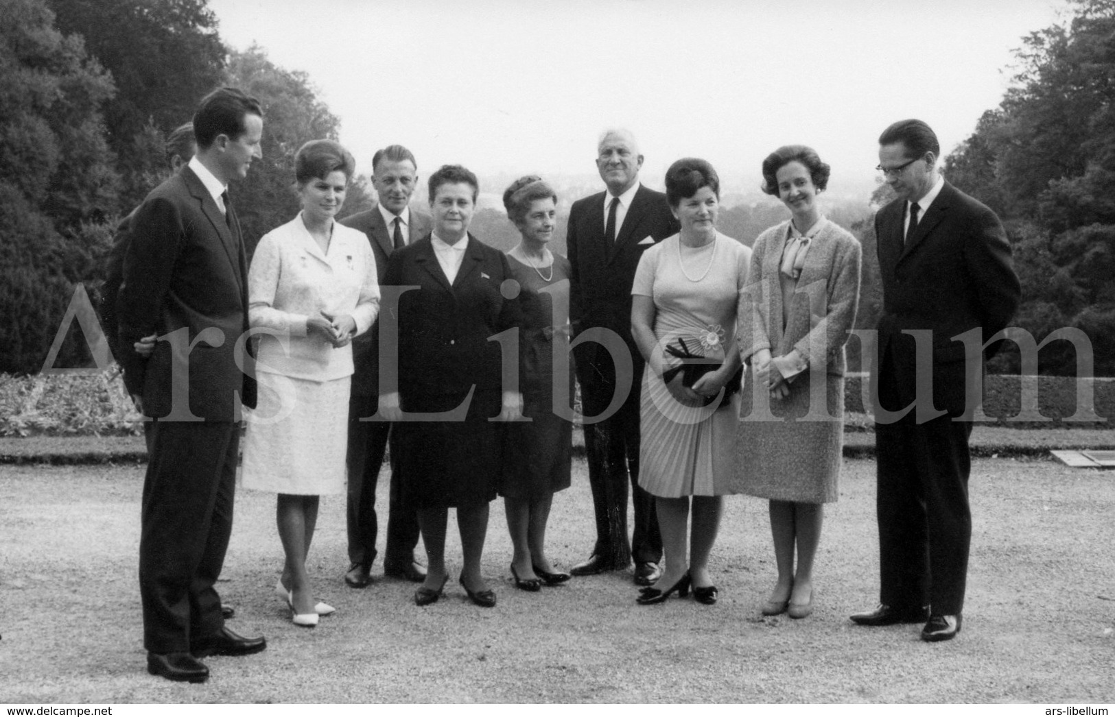 Postcard / ROYALTY / Belgique / Roi Baudouin / Koning Boudewijn / Валентина Теречкова / Valentina Tereshkova / 1966 - Femmes Célèbres