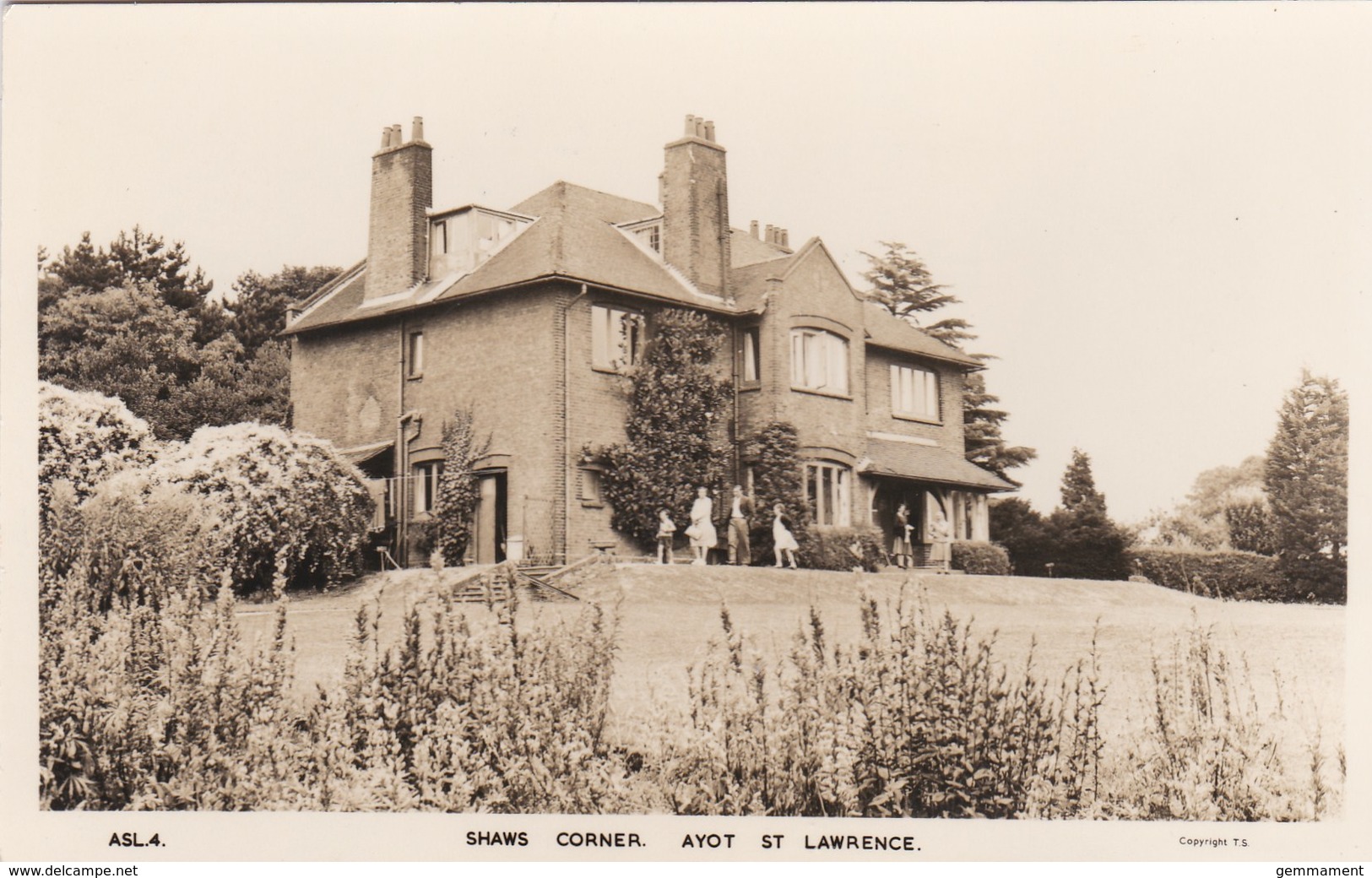 AYOT ST LAWRENCE - SHAWS CORNER - Hertfordshire