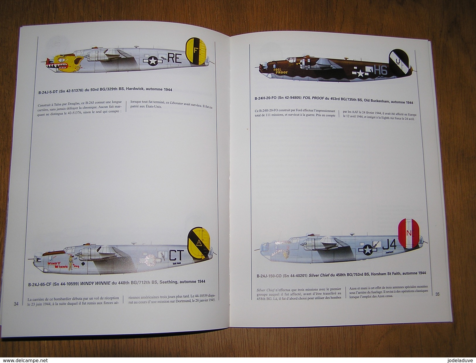 LES COMBATS DU CIEL Les B-24 Liberator de la 8 ème Air Force Aviation Avion Bombardier Américain US 1940 1945