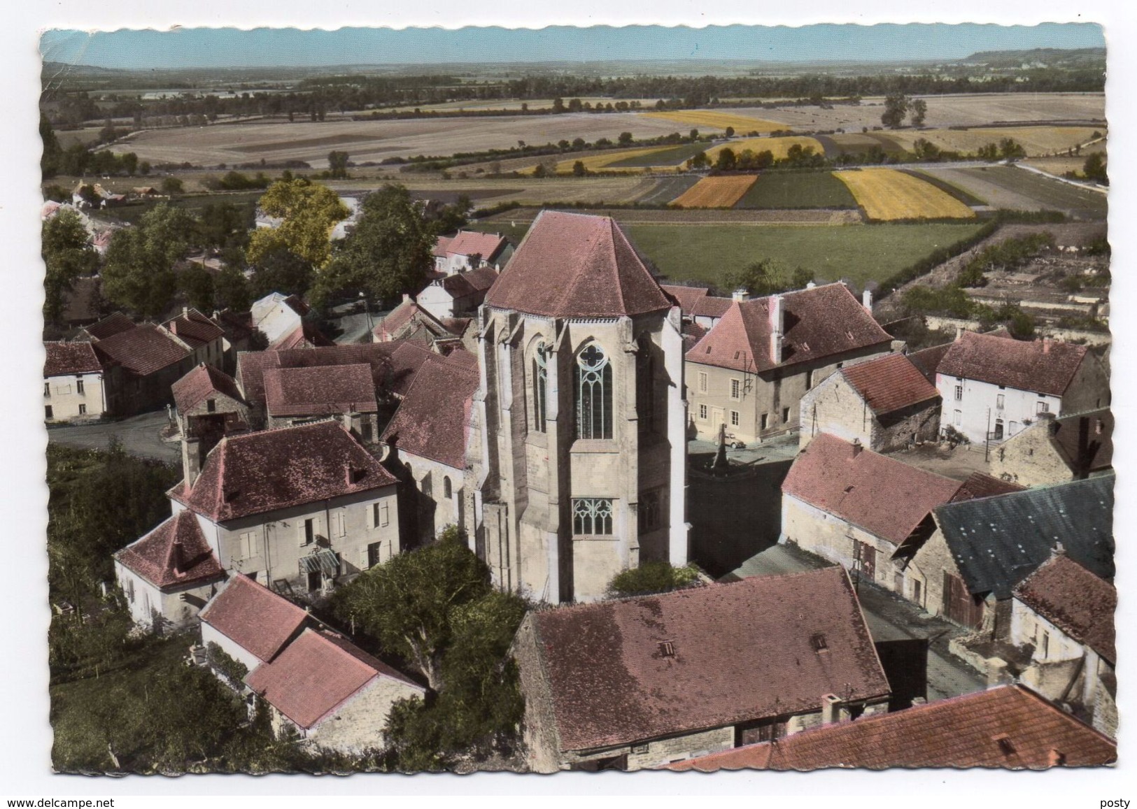 CPSM - SAINT-THIBAULT - EN AVION AU DESSUS DE..... - L'EGLISE - LE VILLAGE - Colorisée - Ann 50 - - Autres & Non Classés