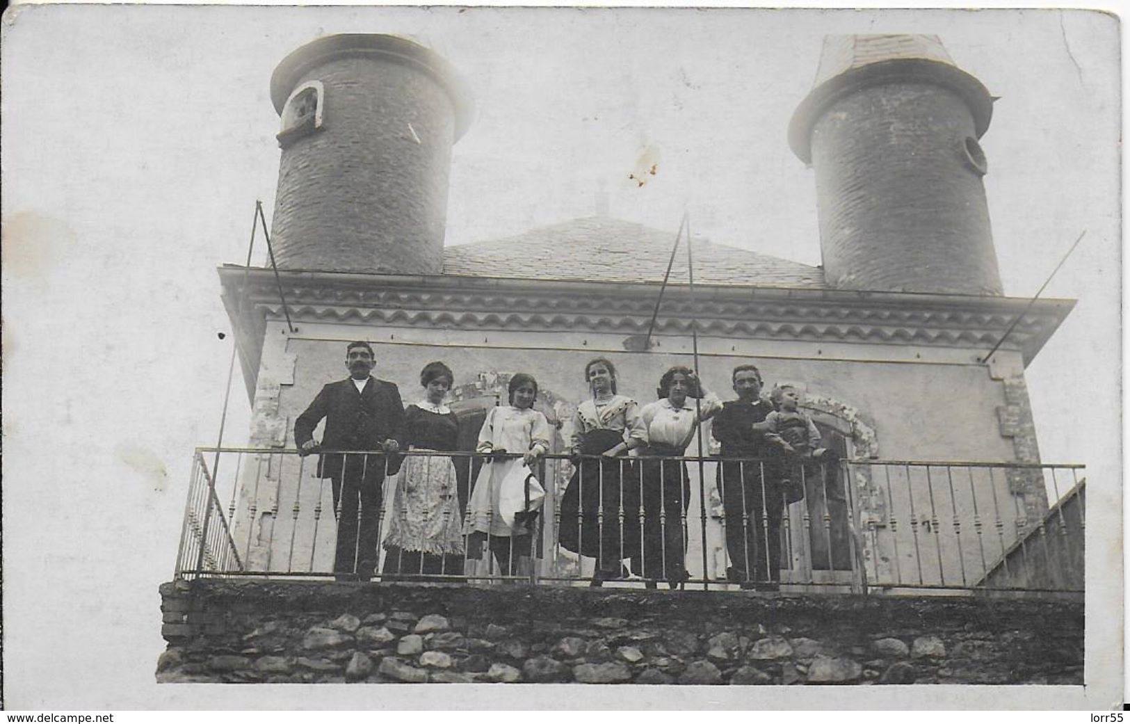 -- CARTE PHOTO - FAMILLE ROZAN SUR LA TERRASSE - Fotografie