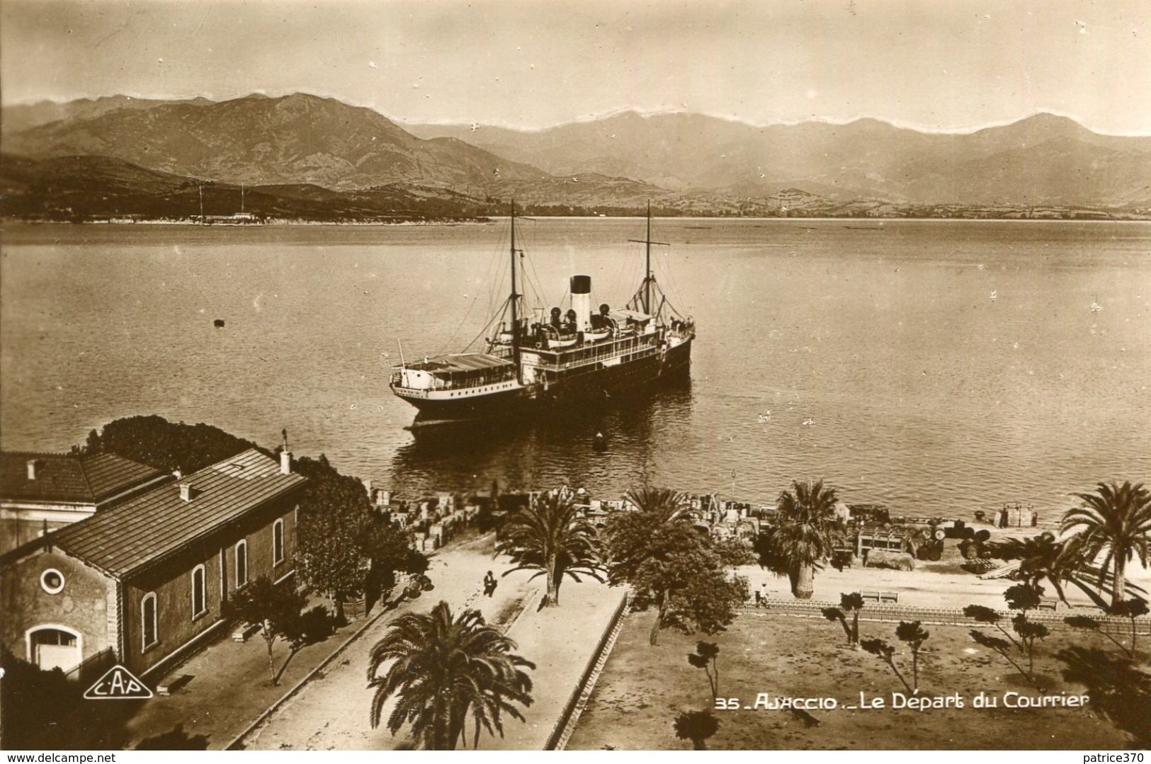 AJACCIO - LOT De 3 Cartes Départ Courrier Vue De La Place Des Palmiers Et Le Port - Ajaccio