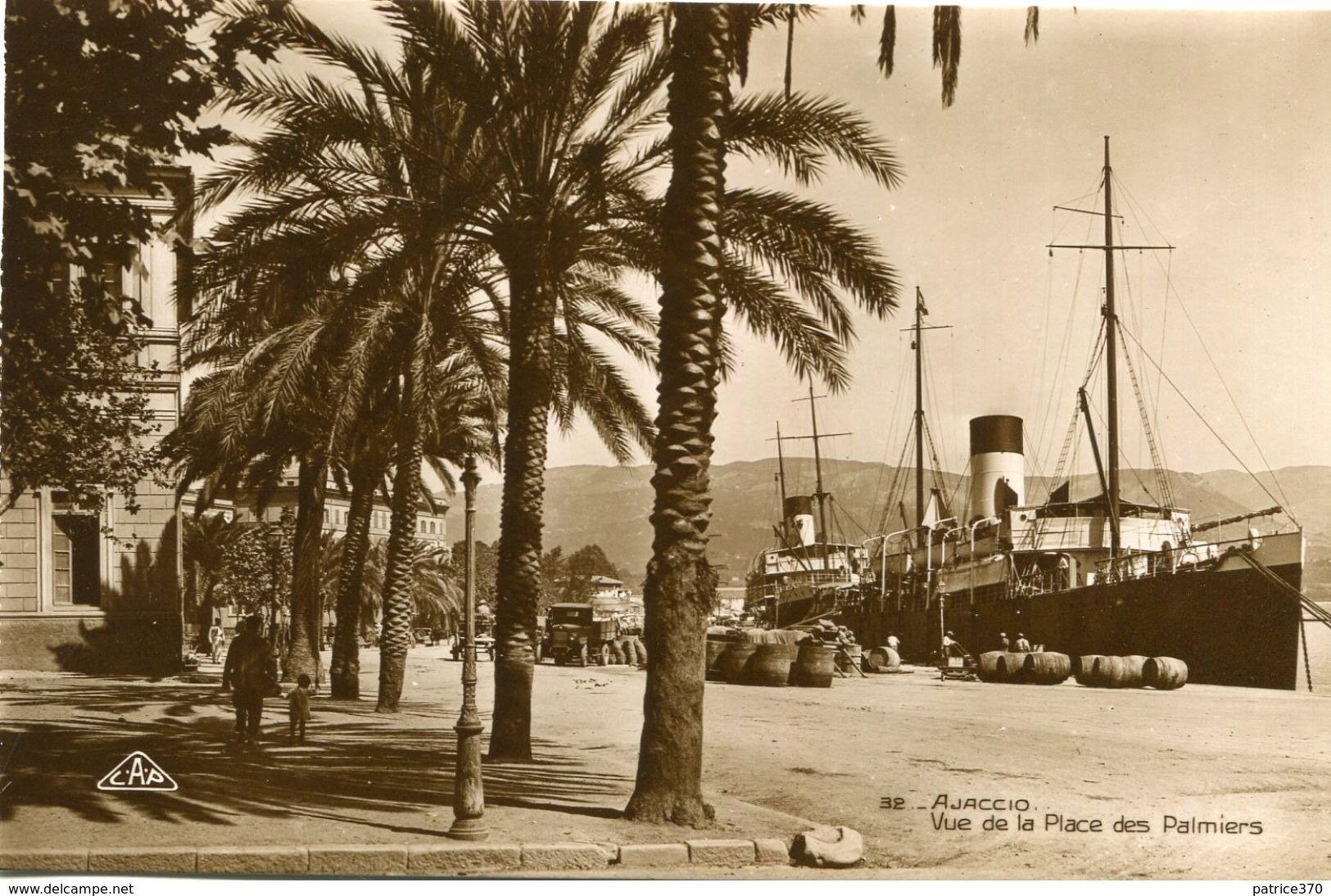 AJACCIO - LOT De 3 Cartes Départ Courrier Vue De La Place Des Palmiers Et Le Port - Ajaccio