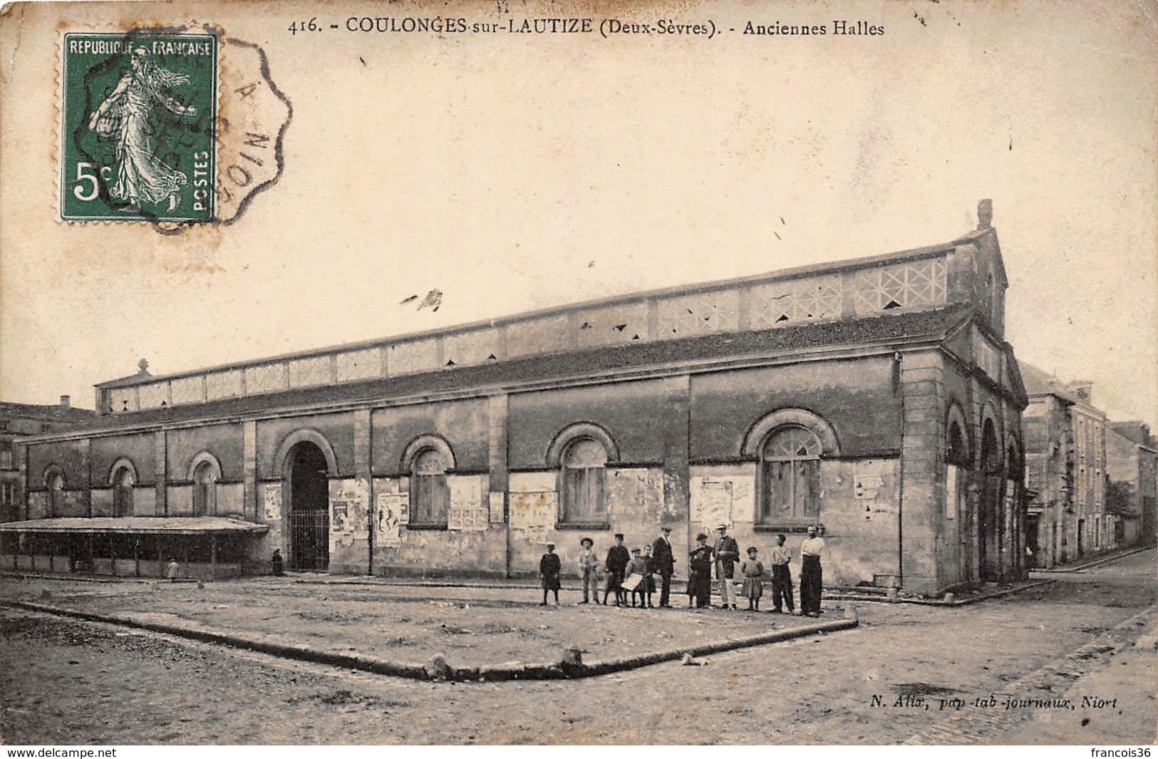 (79) Coulonges Sur L'Autize - Anciennes Halles - Coulonges-sur-l'Autize