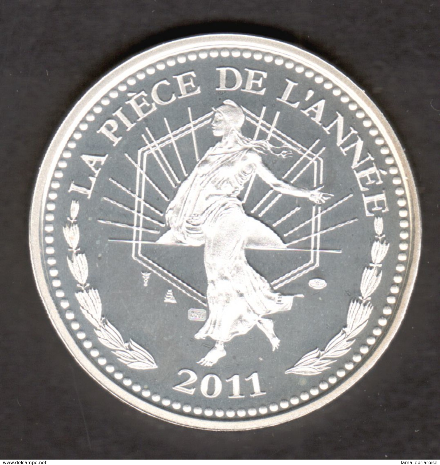 La Piece De L'annee 2011, IN MEMORIAM, Notre Dame De Reims, Marie Curie, TGV, Argent 900/00 - Non Classés