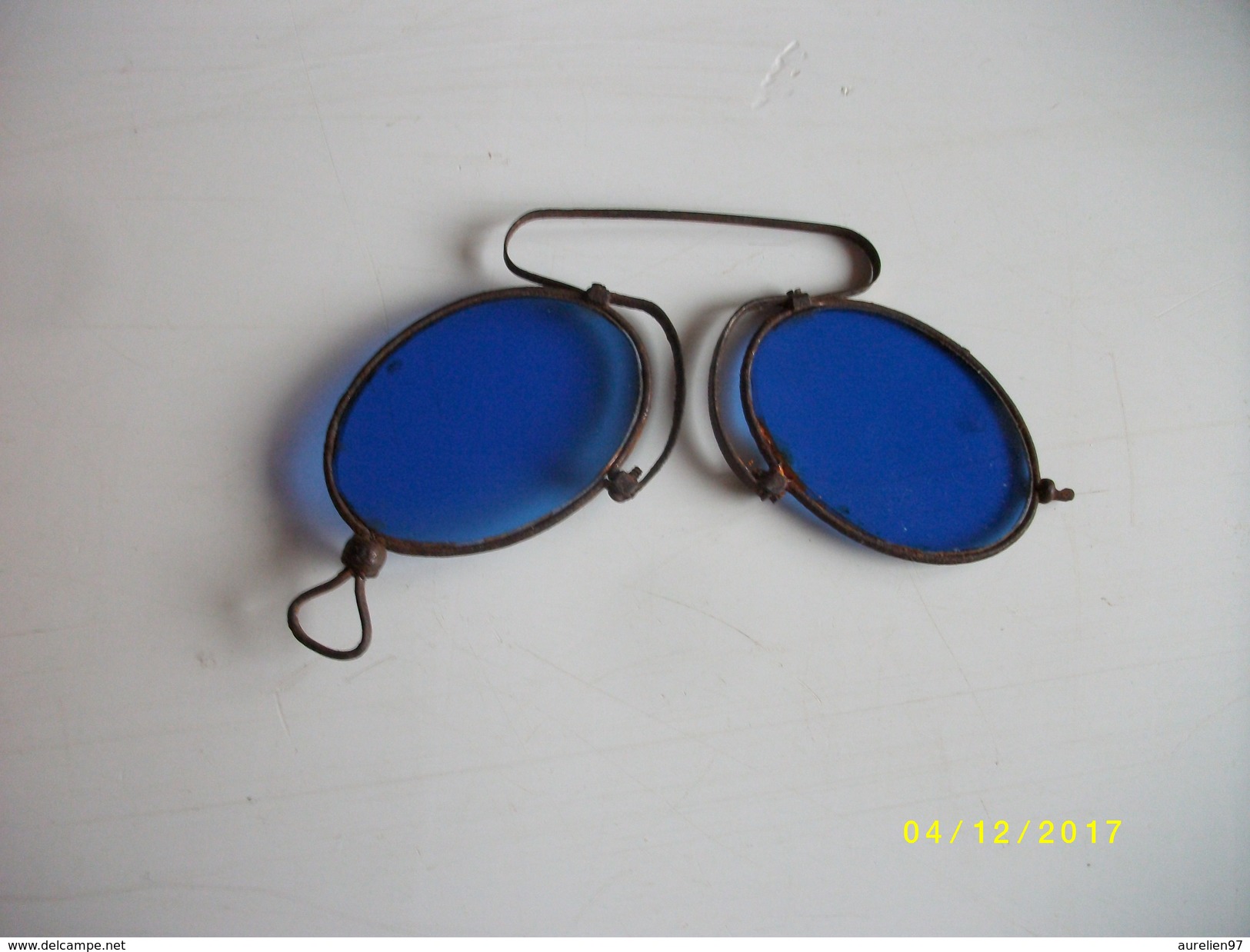 Pince-nez Verres Bleus Foncés - Popular Art