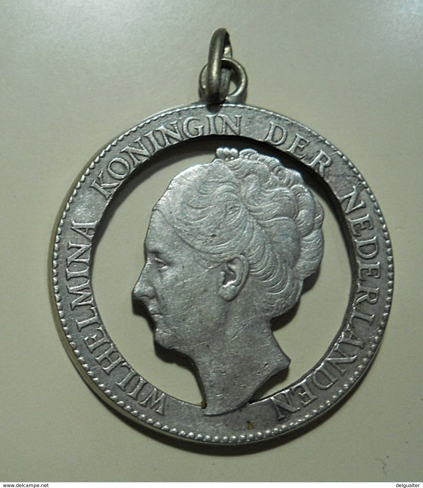 Silver Pendant Made Of A 1 Gulden Silver Coin - Argenterie