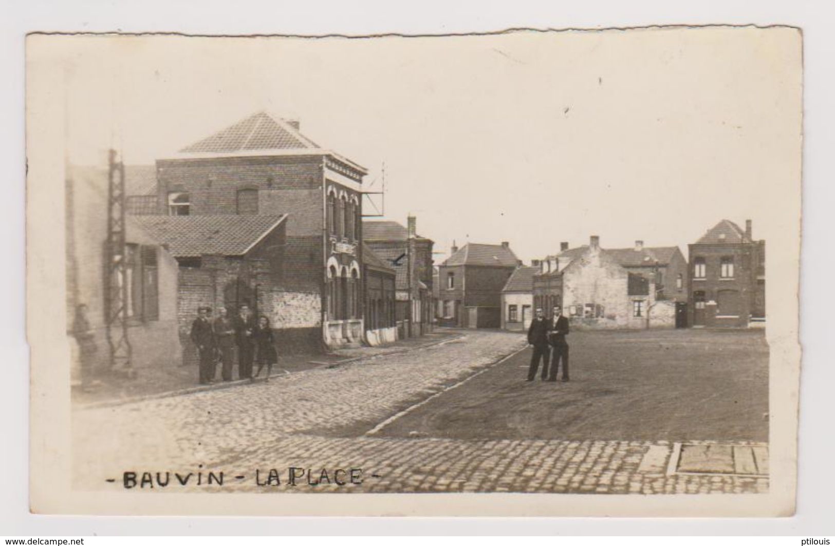 BAUVIN - La Place - (Carte-Photo ?) - Document Peu Courant - - Autres & Non Classés