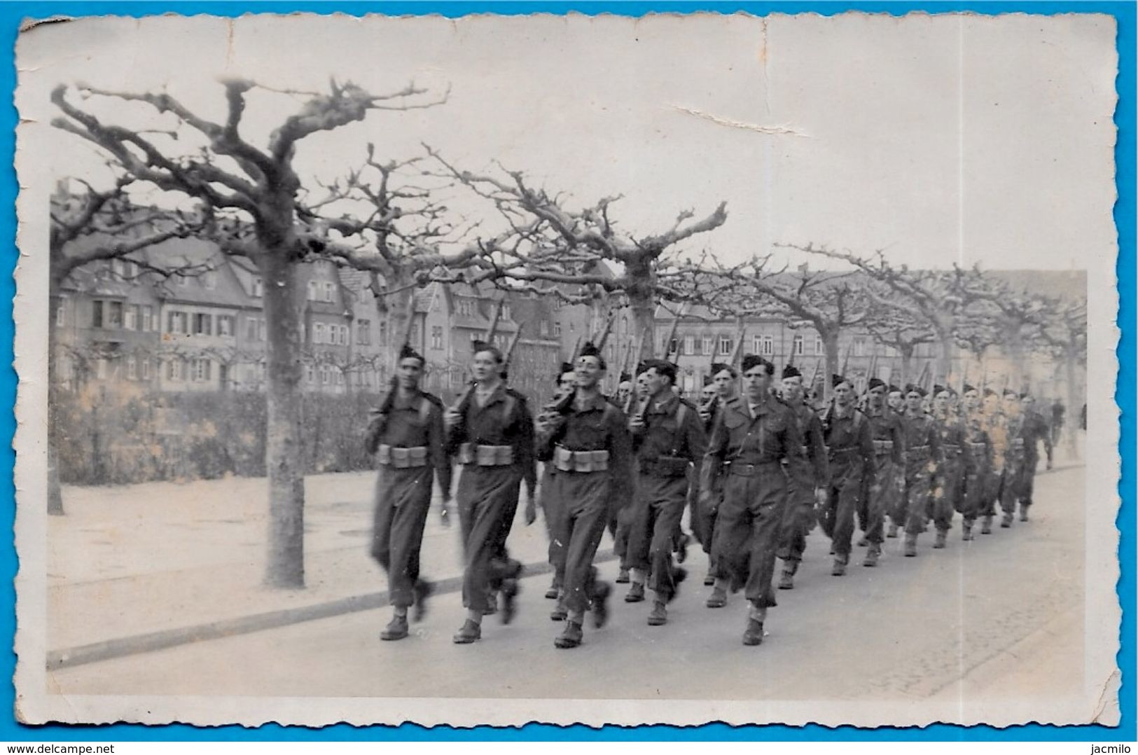 PHOTO Photographie - Forces Françaises D'Occupation (a Priori à Spire SPEYER Allemagne) * Marche Militaire MILITARIA - War, Military