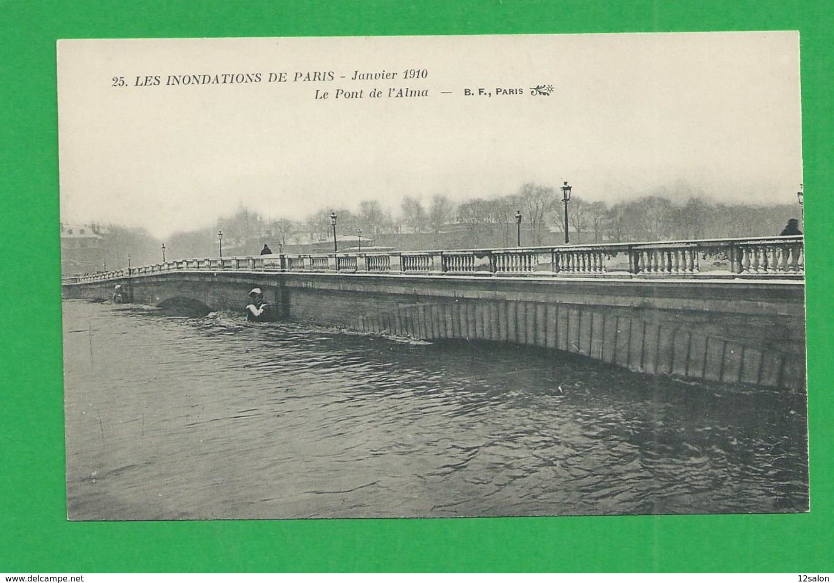 Cartes Postales 75 PARIS INONDATIONS DE 1910 Pont De L'Alma - Inondations De 1910