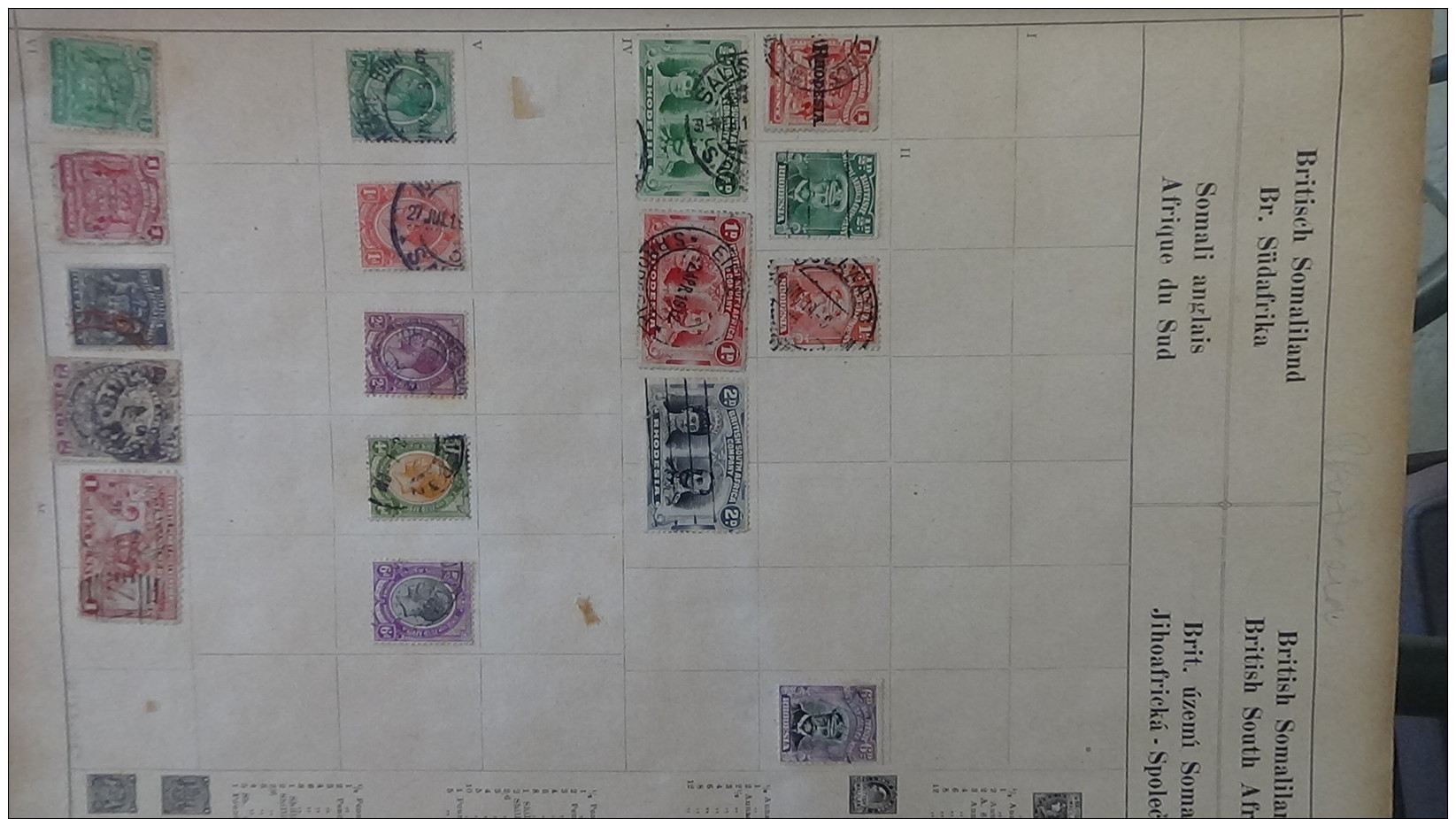 1er timbres de quelques pays du monde sur feuilles d'album. A saisir !!!