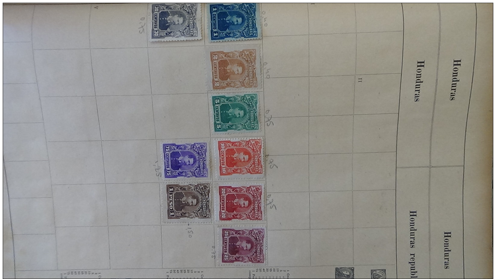 1er timbres de quelques pays du monde sur feuilles d'album. A saisir !!!