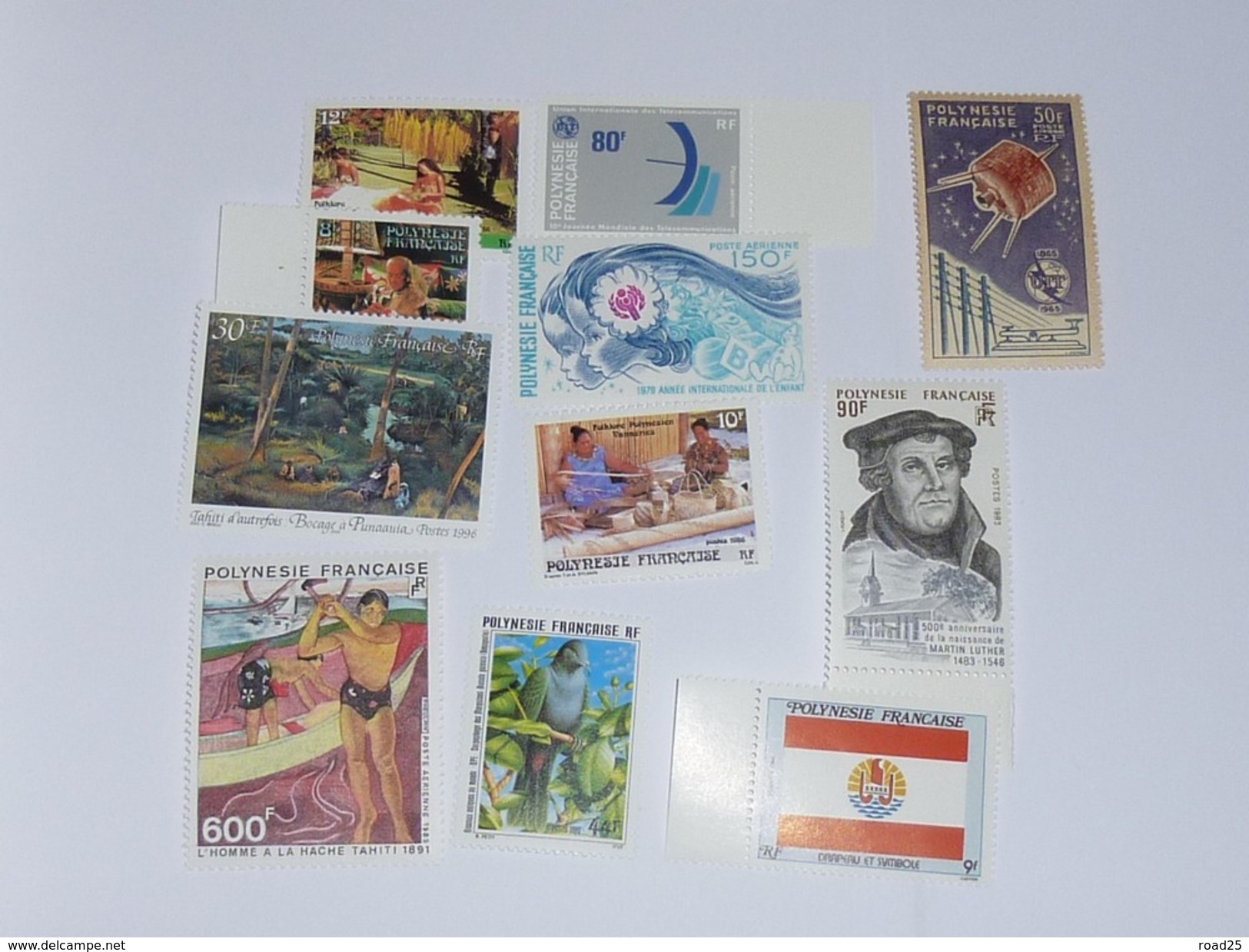 Océanie : stock de timbres neuf sans charnière sous pochettes, tout pays et territoires