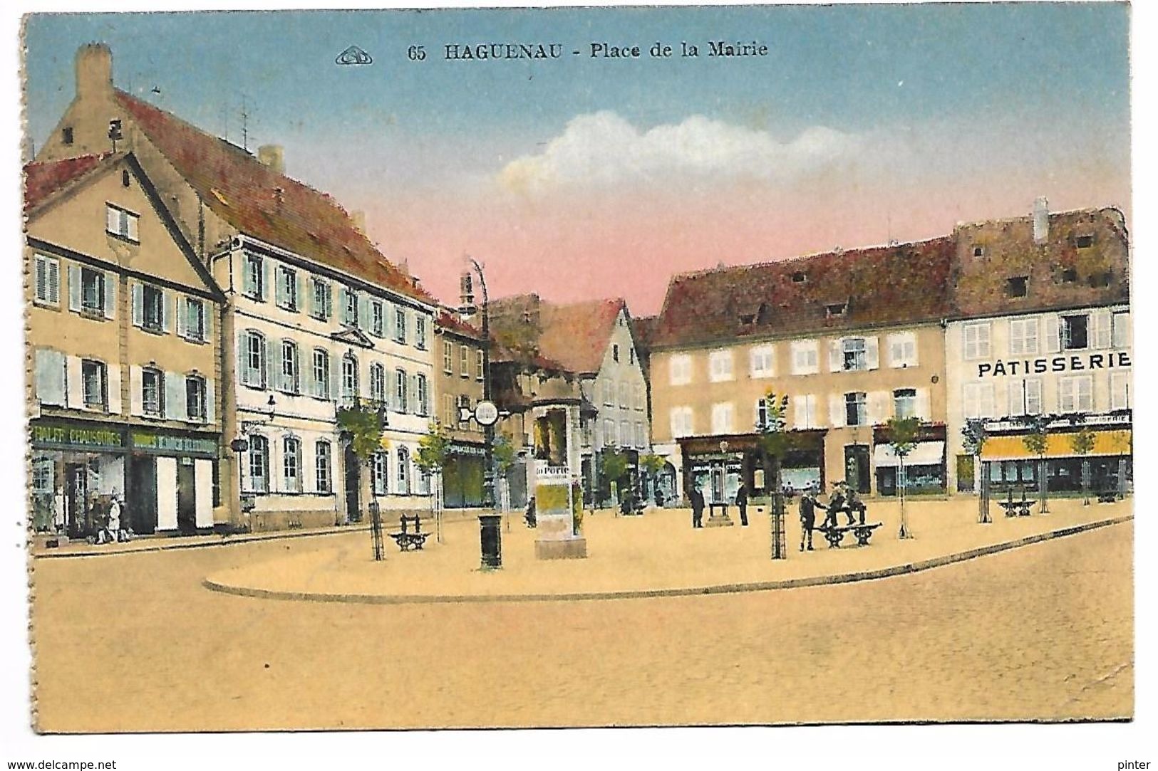 HAGUENAU - Place De La Mairie - Haguenau