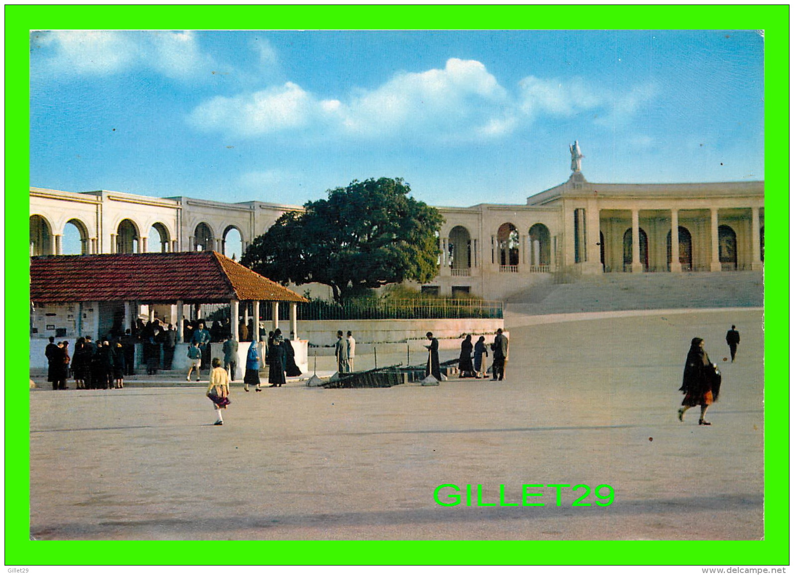 FATIMA, PORTUGAL - LA PETITE CHAPELLE DES APPARITIONS ET LE CHÊNE VERT - ANIMÉE - - Santarem