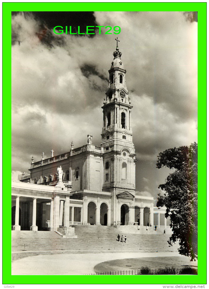 FATIMA, PORTUGAL - BASILIQUE - ANIMÉE - BASILICA -  CARLOS VITORINO - - Santarem