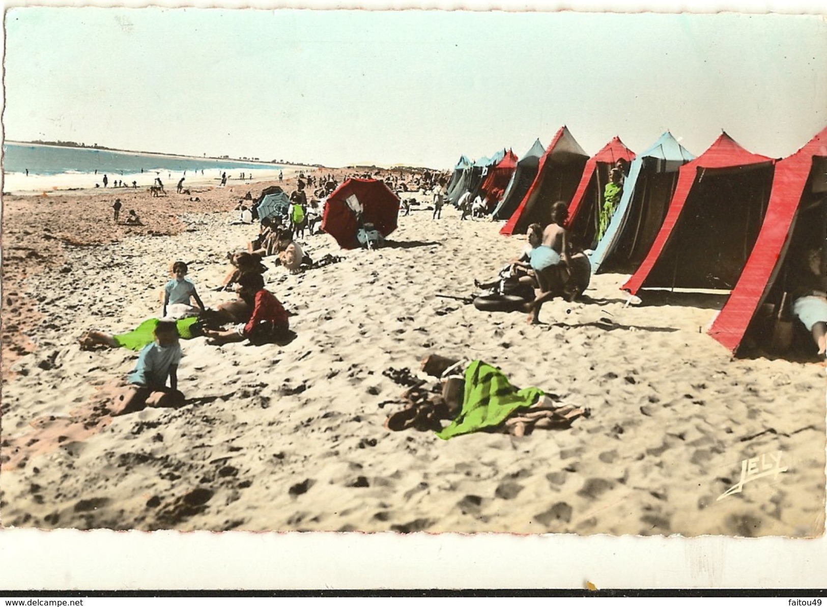 Cpsm Pf - La Faute-sur-Mer. La Plage à Marée Basse 8 - Autres & Non Classés