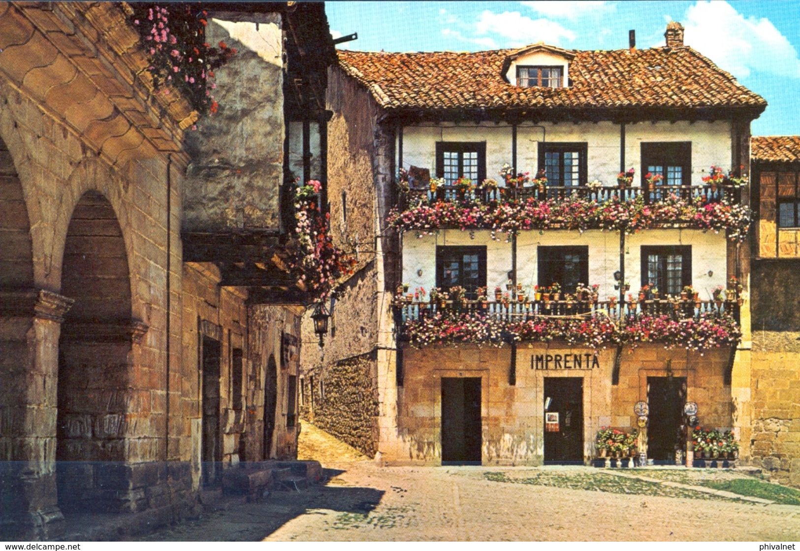 TARJETA POSTAL NO CIRCULADA , CANTABRIA , SANTANDER - SANTILLANA DEL MAR , RINCÓN DE LA PLAZA - Cantabria (Santander)