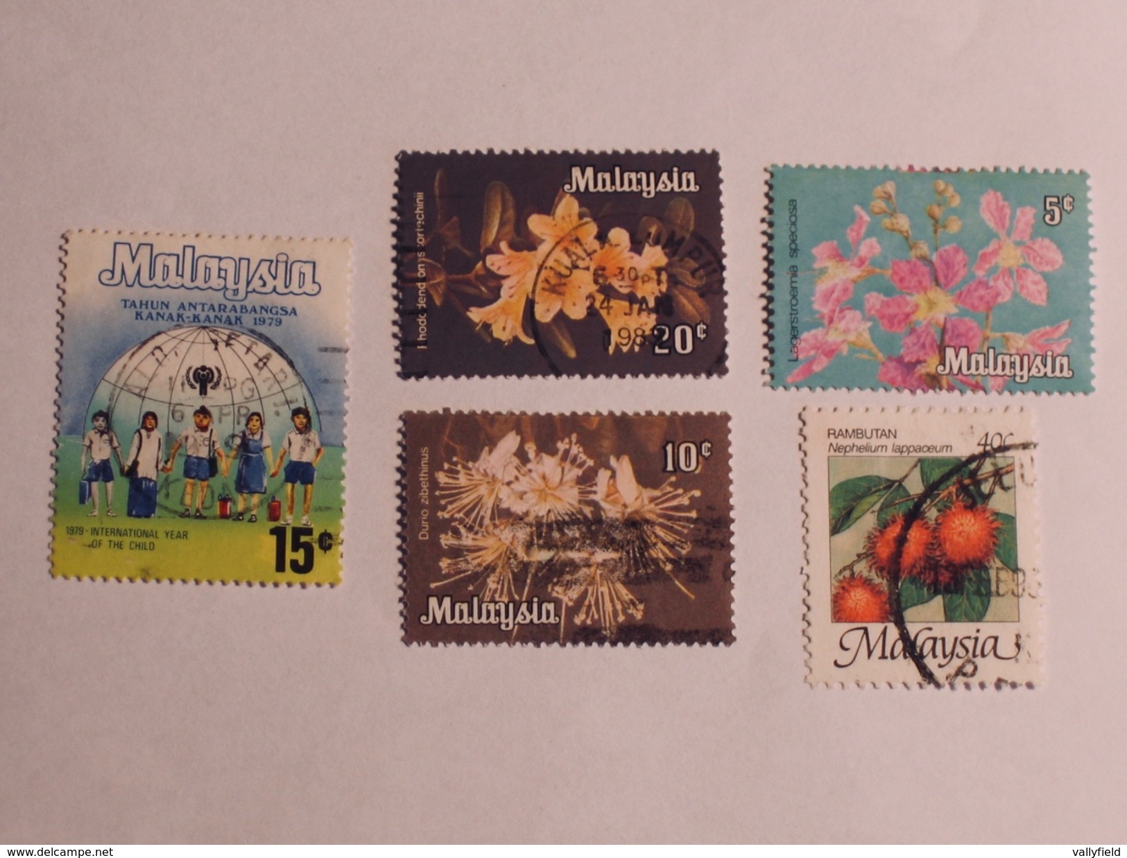 MALAISIE  1979-86  Lot # 10  FLOWERS - Malaysia (1964-...)