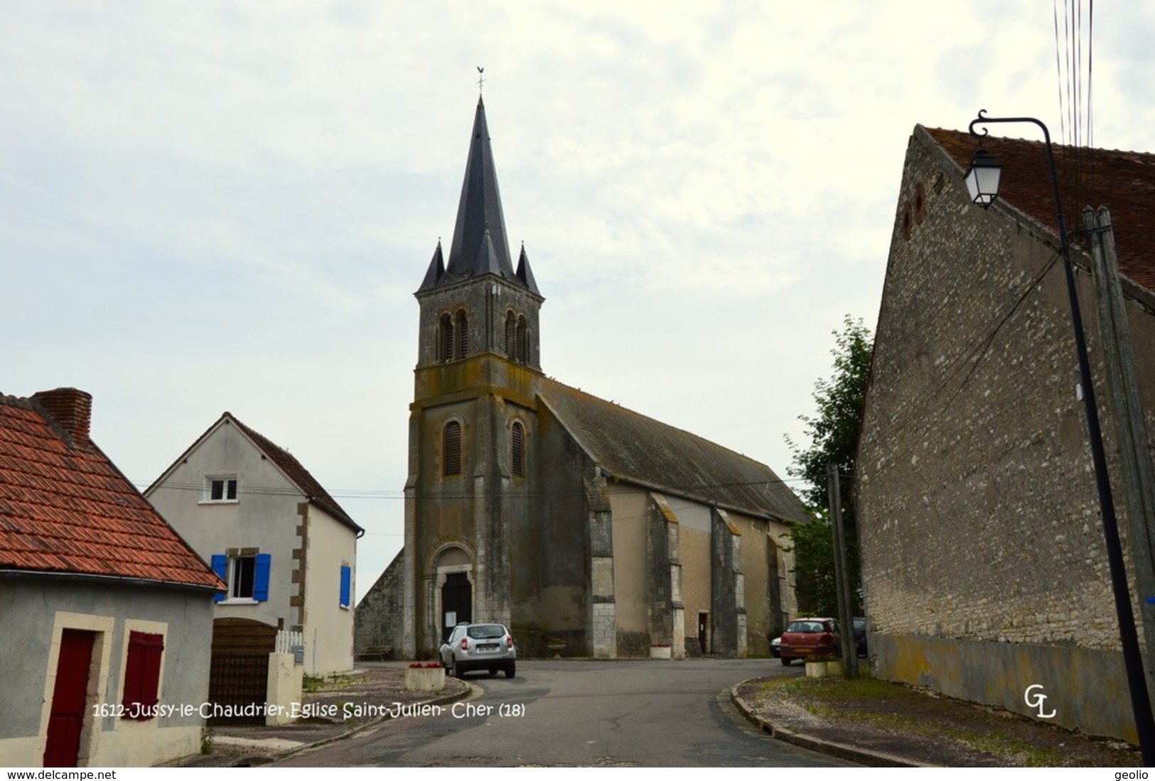 Jussy Le Chaudrier  (18)-Eglise Saint-Julien (Edition à Tirage Limité) - Autres & Non Classés