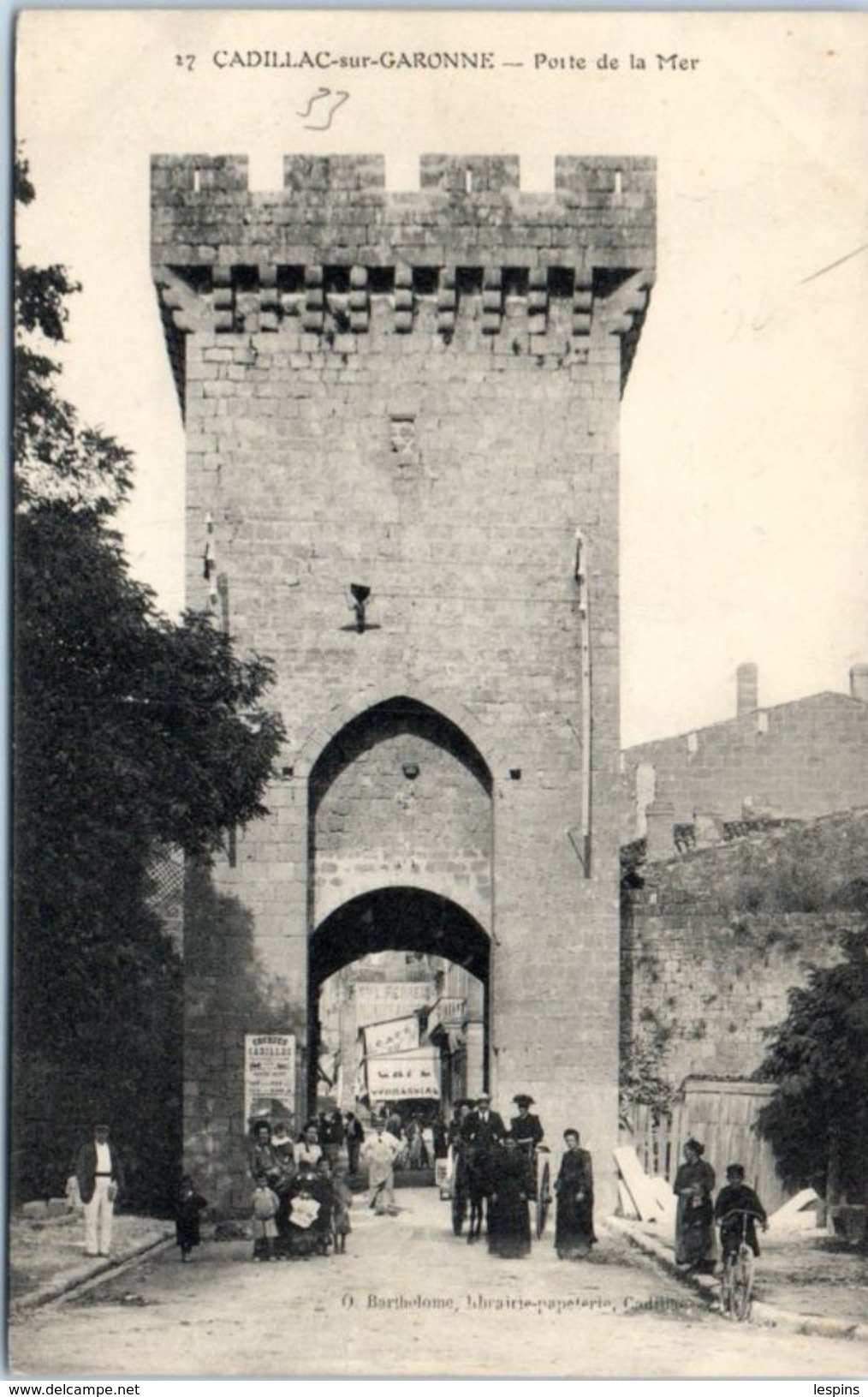 33 - CADILLAC Sur GARONNE -- Porte De La Mer - Cadillac