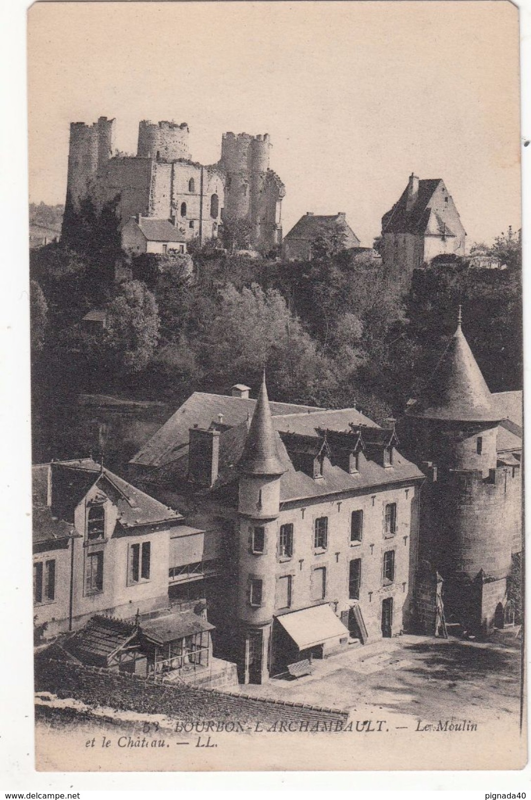 Cp , 03 , BOURBON-L'ARCHAMBAULT , Le Moulin Et Le Château - Bourbon L'Archambault