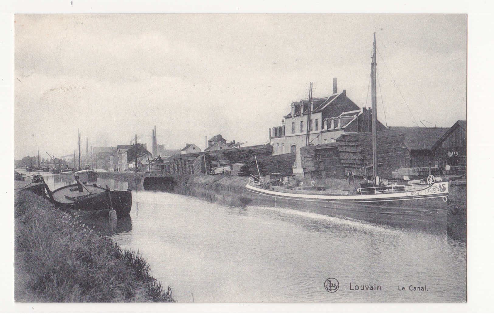 Leuven: Le Canal. (péniche) - Leuven