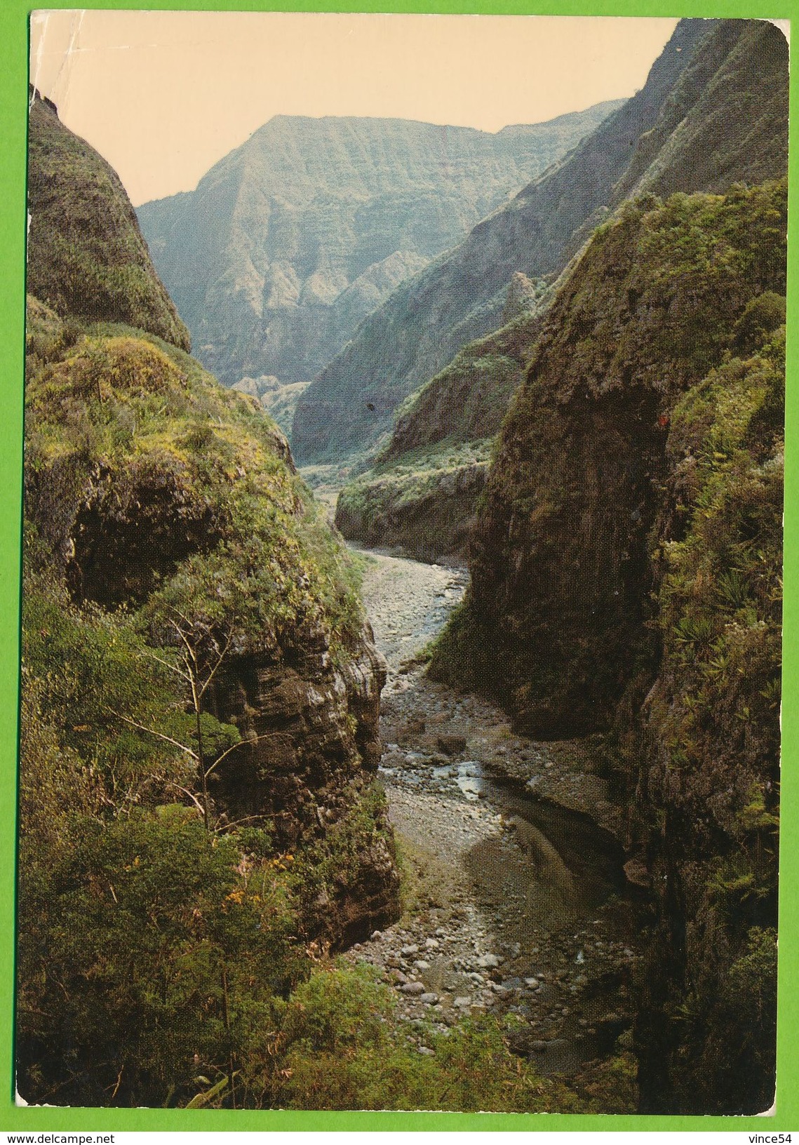 ILE DE LA REUNION - Mafate - Rivière De Galets - Saint Pierre