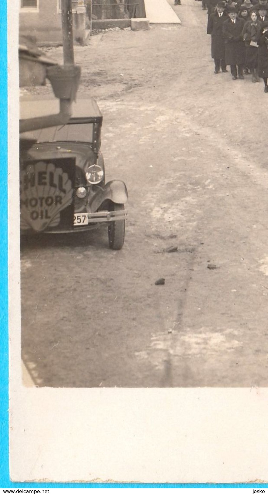 SUSAK Near Rijeka 1935.y - Funeral ... Old Car With Ads SHELL Motor Oil  ( Croatia ) * Real Photo - Croatia